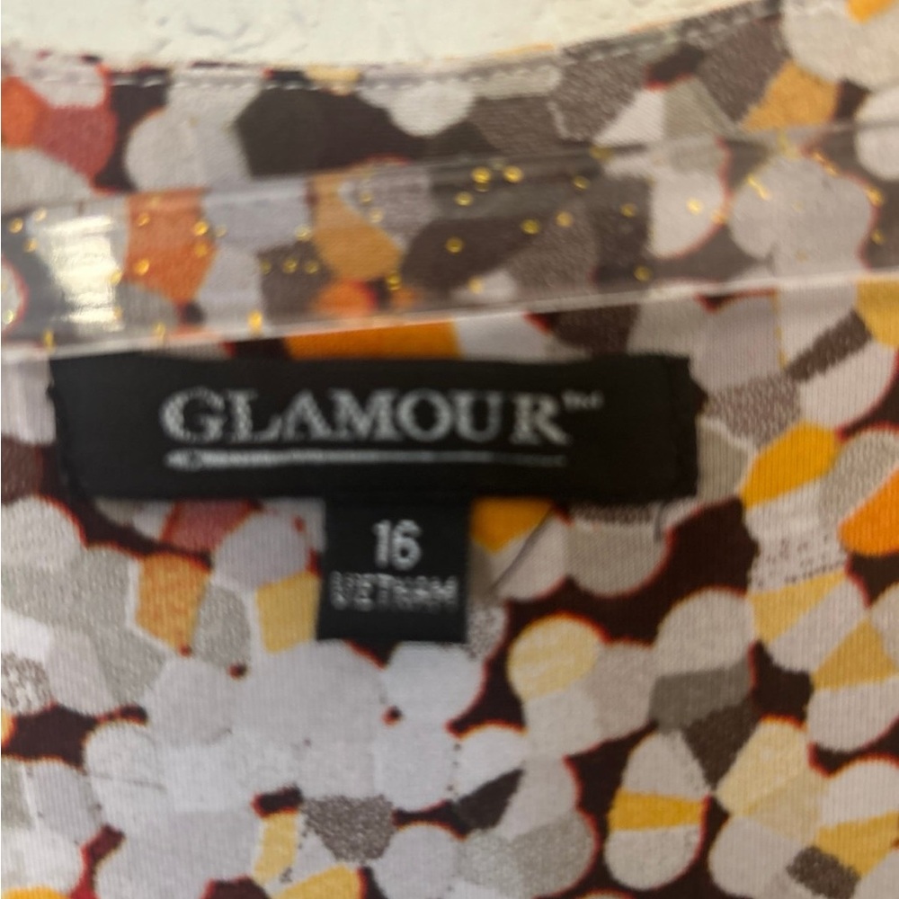 Glamour short-sleeved wrap‎ dress with a multi-color abstract pattern size 16 - Picture 2 of 4